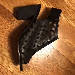 Open toed, black heels